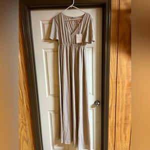 Show Me Your Mumu! Emily Empire Maxi Dress. Show Me The Ring Crisp.